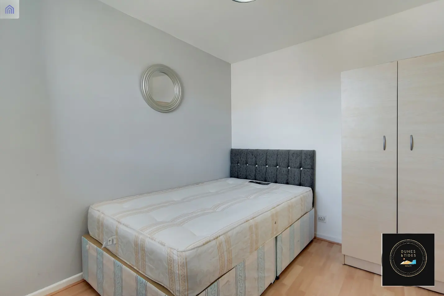 Double room in WHITECHAPEL